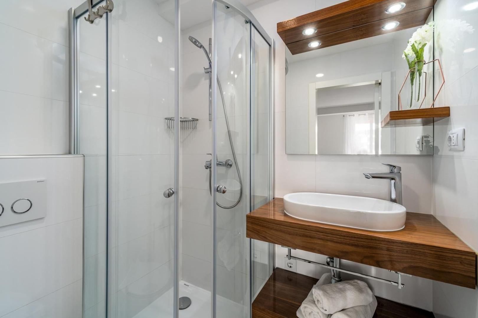 Luxury Villa Lucas With Heated Pool, Whirlpool, Sauna, 14 Pax Podstrana Extérieur photo