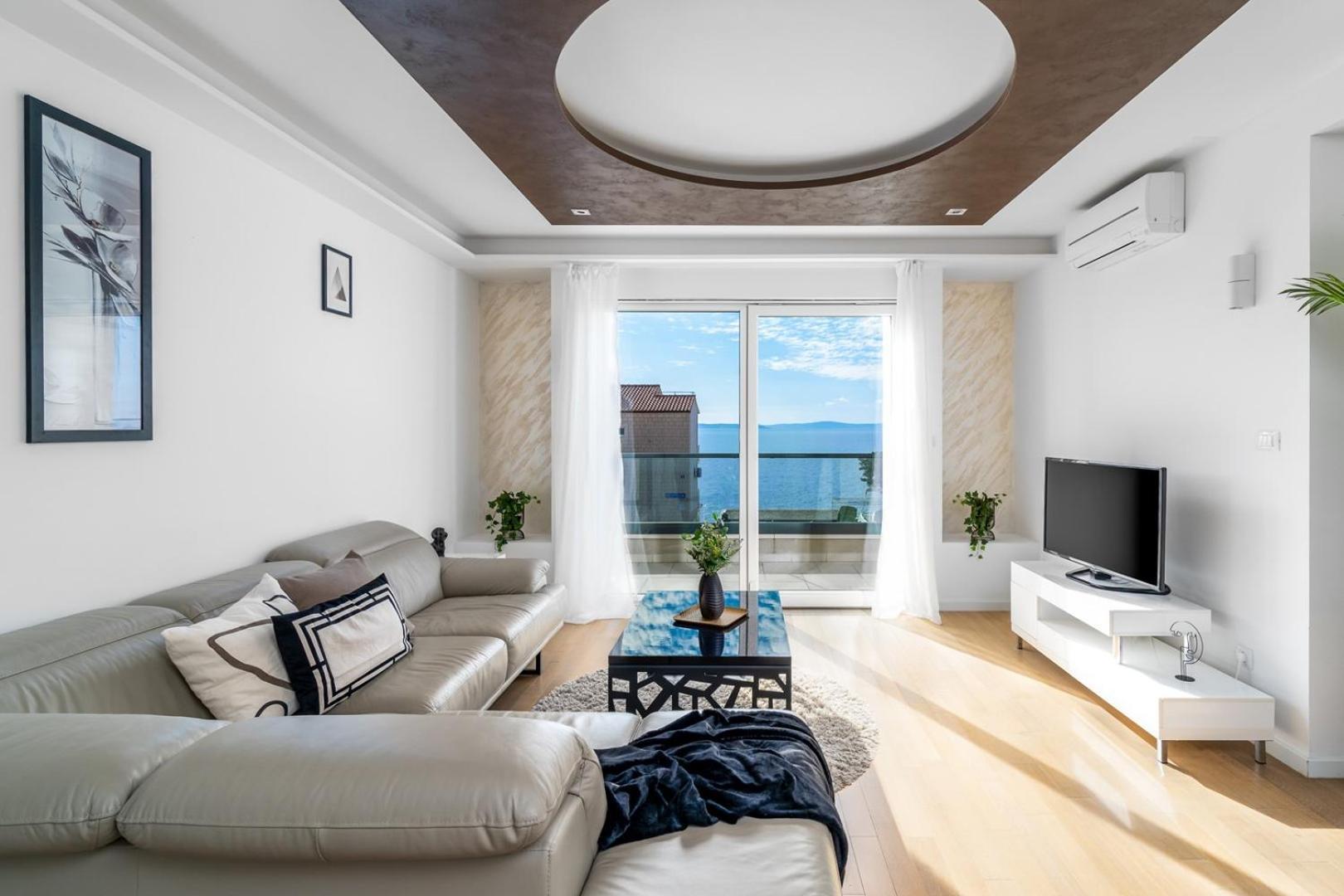 Luxury Villa Lucas With Heated Pool, Whirlpool, Sauna, 14 Pax Podstrana Extérieur photo